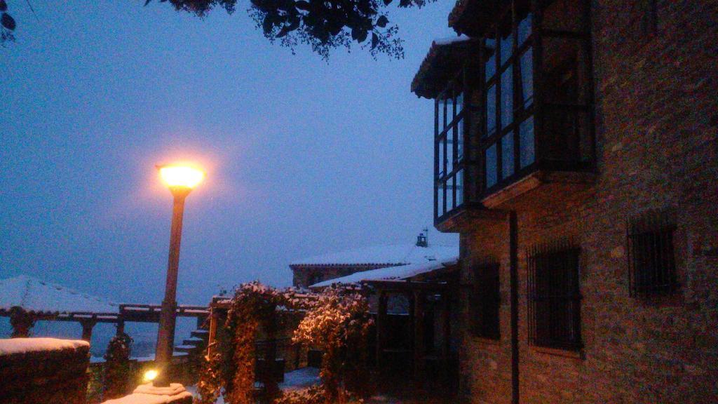 Hospederia Villa De Pintano エクステリア 写真